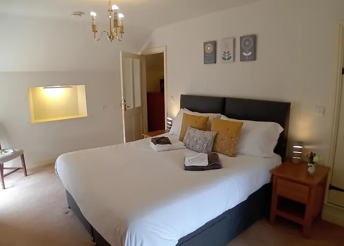 Castle Court Apartment